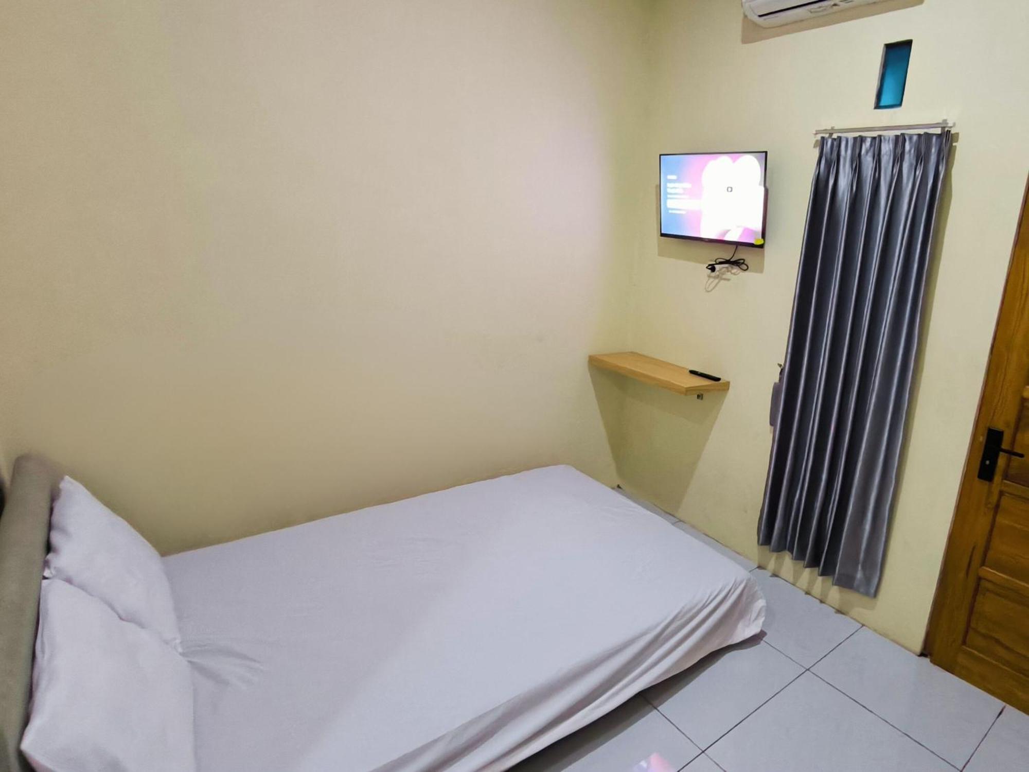 Nn Guesthouse Solo Екстериор снимка