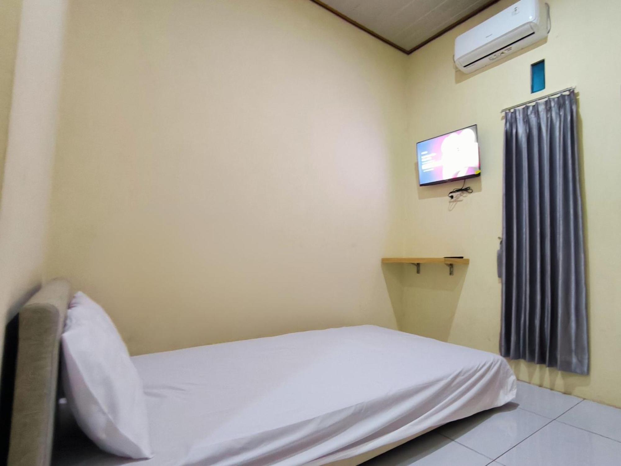 Nn Guesthouse Solo Екстериор снимка